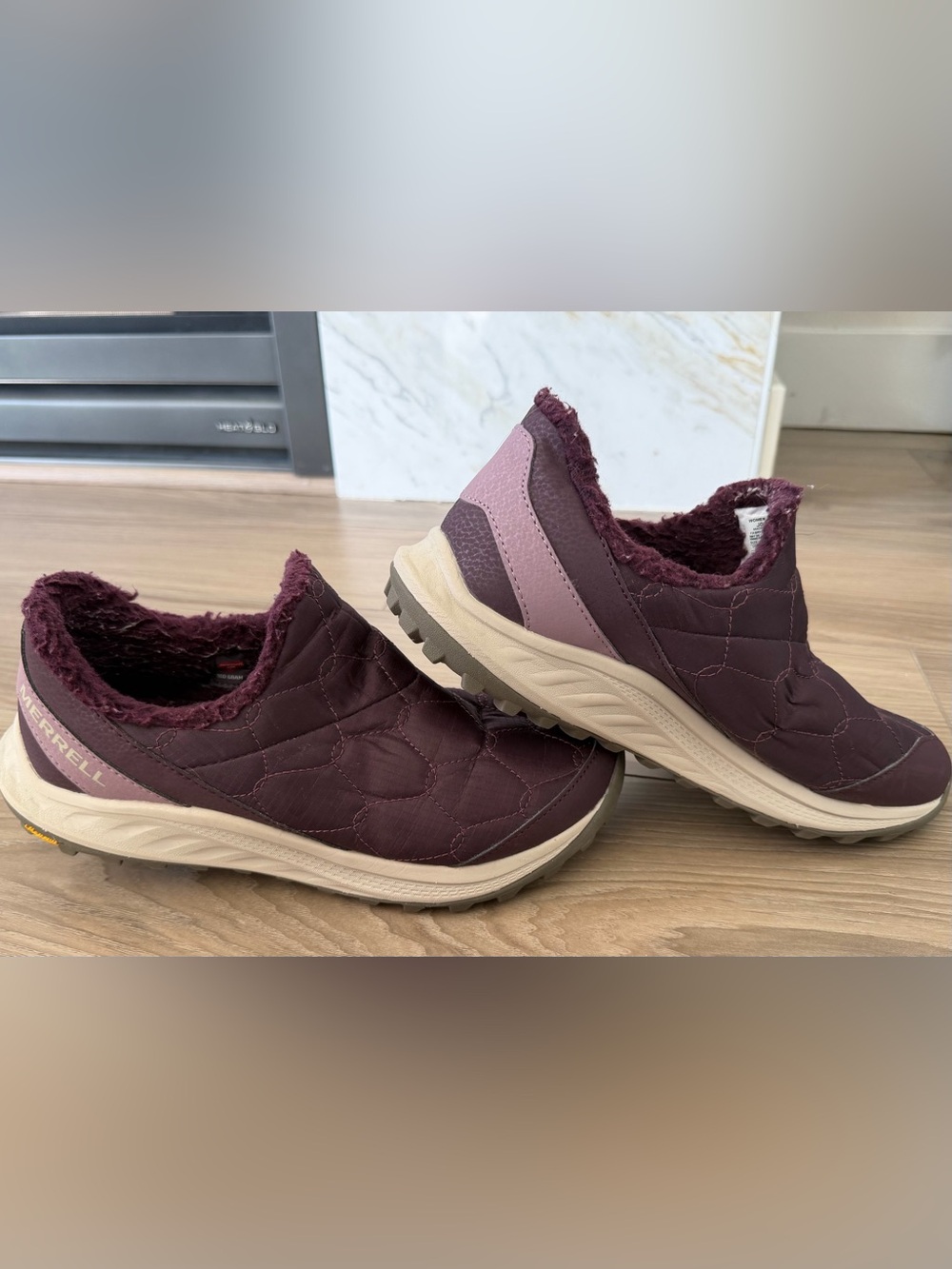 Merrell Antora 3 Women’s Burgundy Slip-On Quilted Sneakers J067788 Sz 8